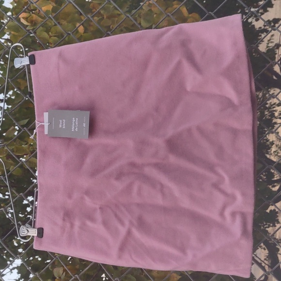 H&M Dresses & Skirts - Pink mini Skirts size 10 h&m nwt